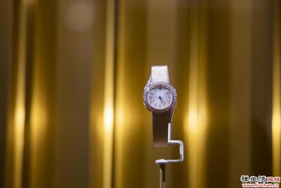 WW2022｜走进日内瓦表展：以技艺镀彩时光的高珠腕表