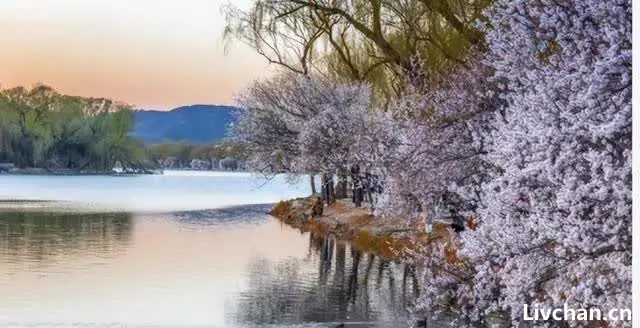 辛弃疾的《永遇乐·京口北固亭怀古》，提到了五位了不起的历史人物