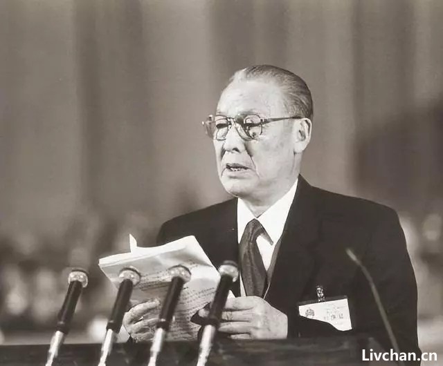 1973年，公安部长李震意外身亡引众人争议，周总理下令：彻查到底