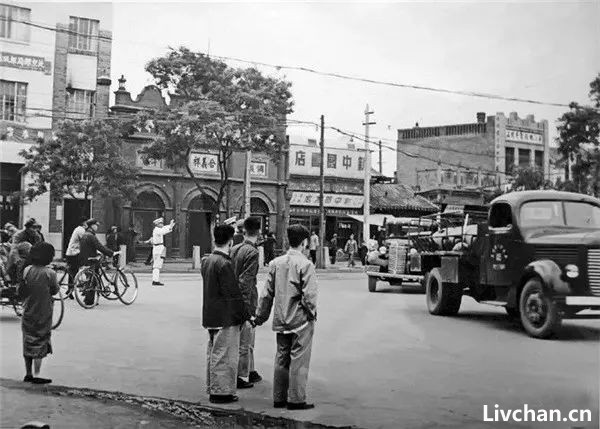 1950年代，拆掉北京城   