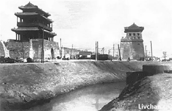 1950年代，拆掉北京城   