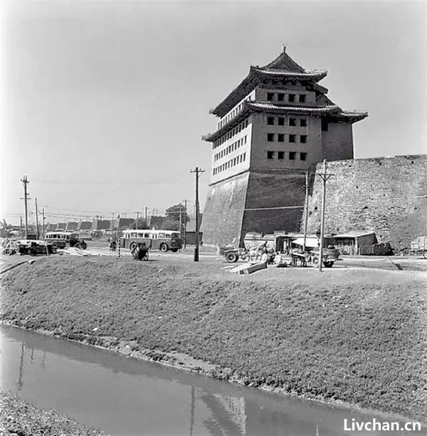 1950年代，拆掉北京城   