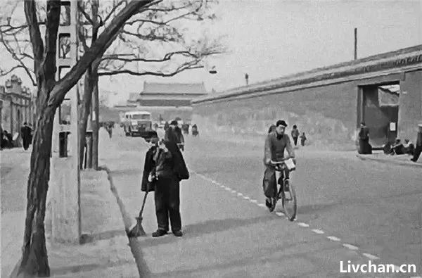 1950年代，拆掉北京城   