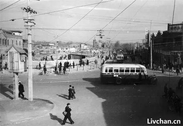 1950年代，拆掉北京城   