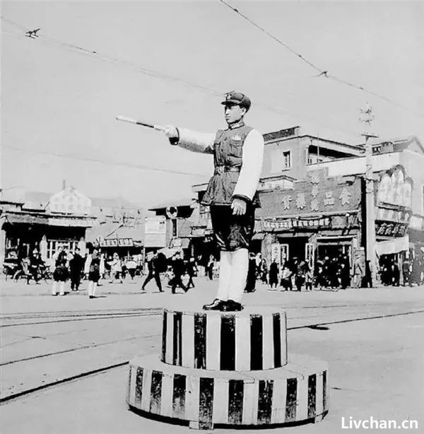 1950年代，拆掉北京城   