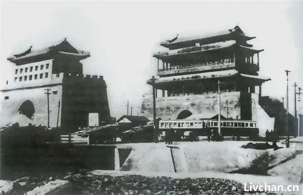 1950年代，拆掉北京城   