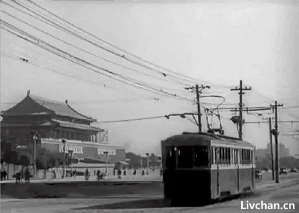 1950年代，拆掉北京城   