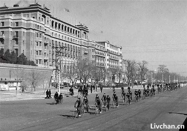 1950年代，拆掉北京城   