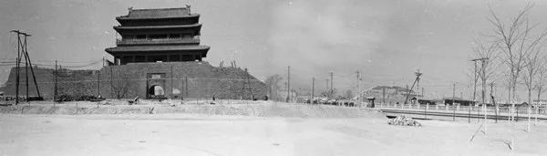 1950年代北京城老照片，拆了好多老建筑