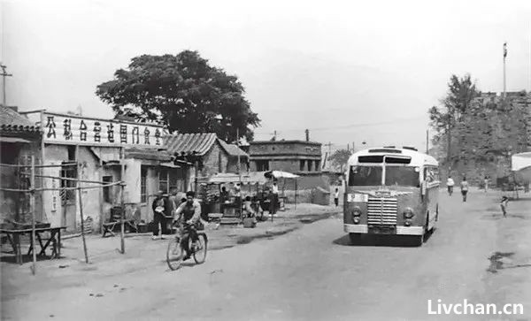 1950年代北京城老照片，拆了好多老建筑