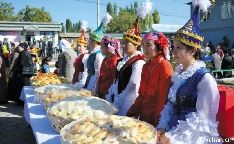 上世纪90年代陕师大教授访问中亚,一东干族老人追问:左宗棠的人还在不? 上世纪90年代陕师大教授访问中亚,一东干族老人追问:左宗棠的人还在不?