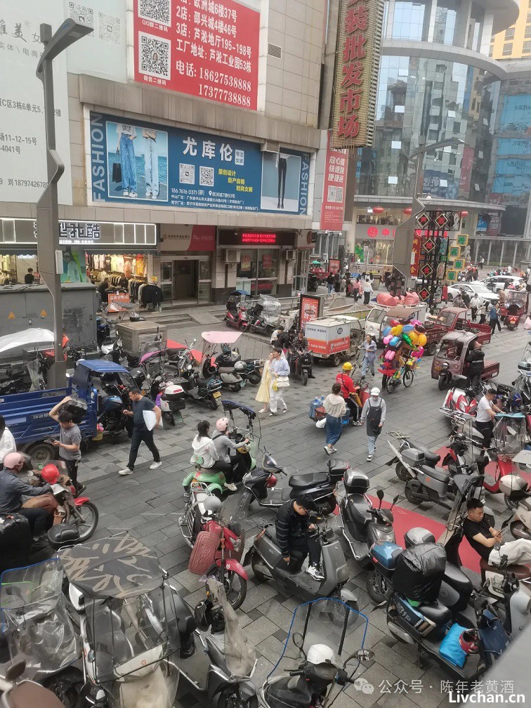 叹民生之多艰