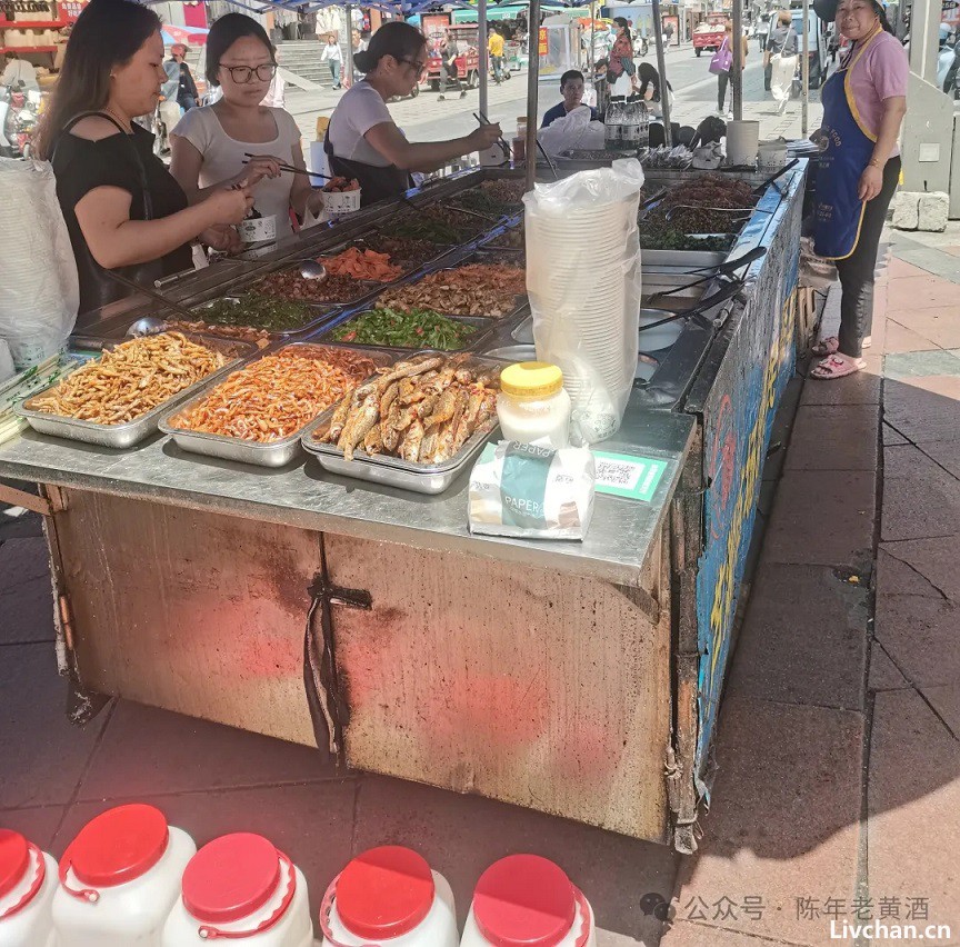 叹民生之多艰