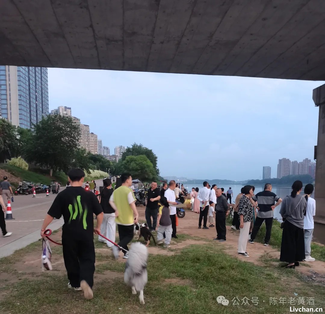 湘江浮尸