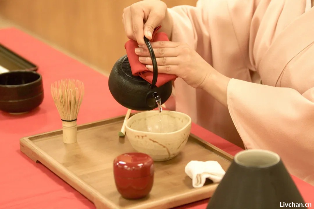 “茶禅一味”的误读与真相——禅宗公案中的茶到底怎么喝？