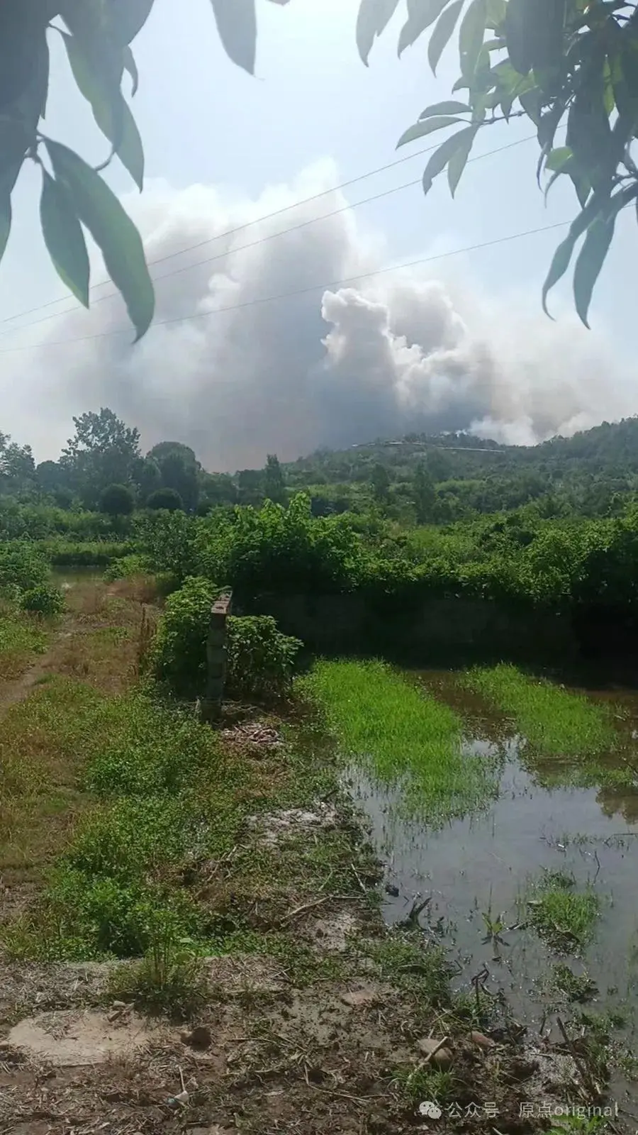 湖南烟花厂爆炸事故9死26伤：高温前的赶工和一个山村的生计